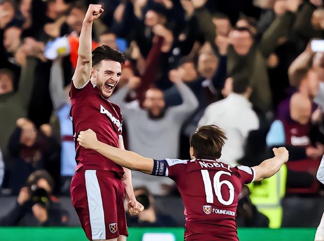 2025残特奥会乒乓小将获家人助威，父亲记录每场比赛